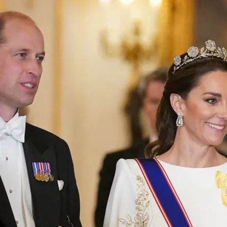 أمير وأميرة ويلز Prince and Princess of Wales في قصر باكنغهام.. (مصدر الصورة: by Yui Mok / POOL / AFP)