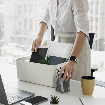 إشارات تدل على أن رئيسك يريد إنهاء وظيفتك من العمل ويدعوك إلى اتخاذ القرار بمفردك. المصدر: freepik