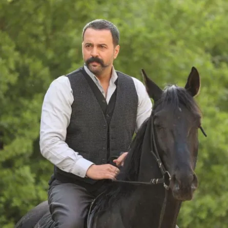 تيم حسن- الصورة من حسابه على فيسبوك