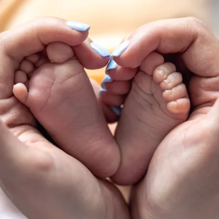 صورة لقدمي ولود