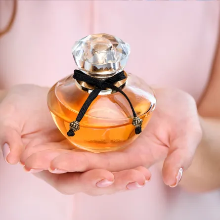 أجمل العطور النسائية الإنكليزية