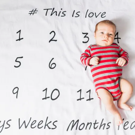 صورة تطورات نمو المولود 