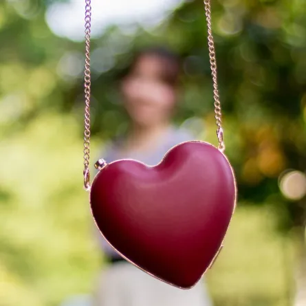 قلب وامرأة محبة