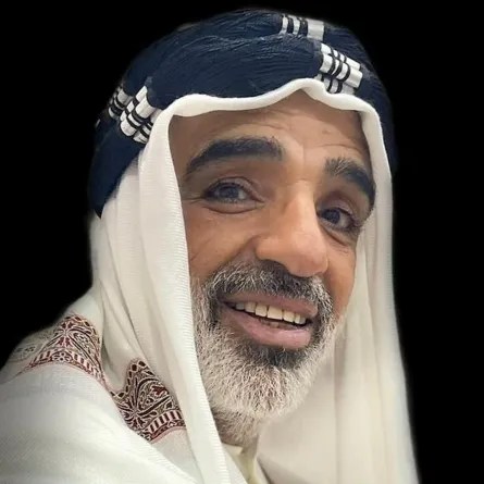 صلاح الملا -الصورة من حسابه  على الانستغرام