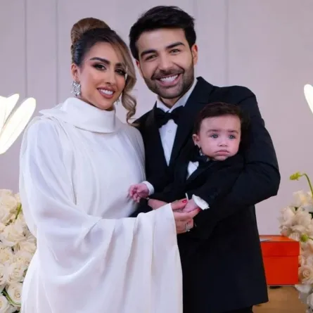 فرح الهادي وعقيل الرئيسي وابنهما آدم - الصورة من حساب عقيل الرئيسي على انستغرام