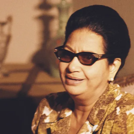 الصورة من الصفحة الرسمية للسيدة أم كلثوم