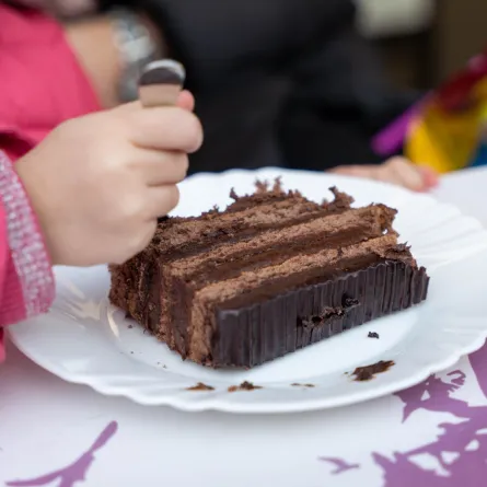 تفسير أكل الحلويات في المنام