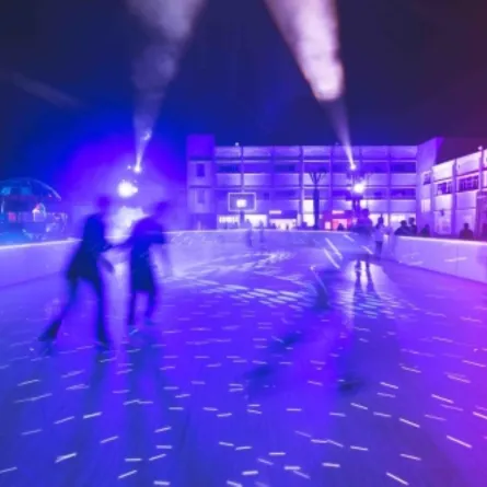 فعالية التزلج في العلا