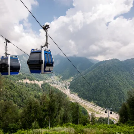 رحلة سياحية إلى غابالا