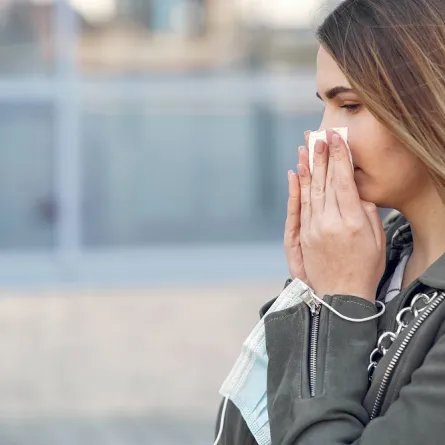 أسباب الكحة المستمرة بعد الشفاء من الزكام 