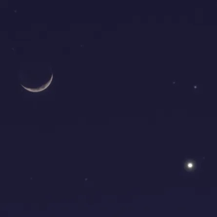 فلكية جدة: اقتران القمر بزحل ظاهراً في سماء السعودية مساء الأحد