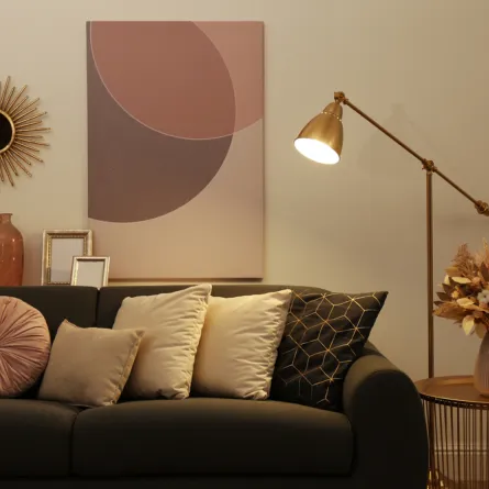 المصابيح الأرضية لم تخرج من سباق الموضة