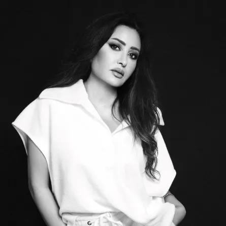 الصورة من حساب لطيفة على الفيس بوك