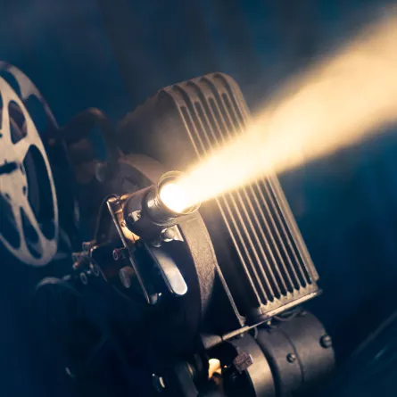  حديث عن دور الأفلام في حياة الناس