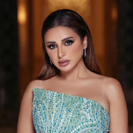 الصورة من صفحة أنغام على الفيس بوك