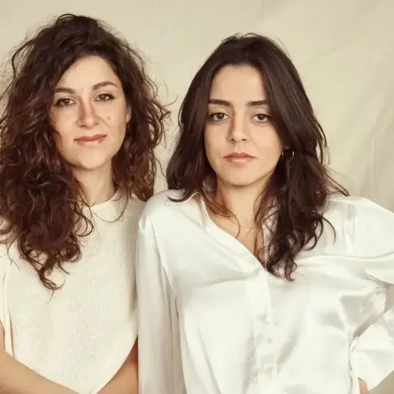 مخرجتا فيلم "يرقة" ميشيل ونويل كسرواني- الصورة من صفحة ميشيل على إنستغرام