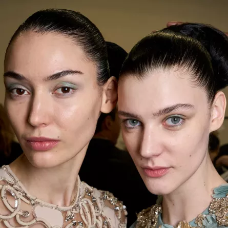 عرض أزياء إيلي صعب