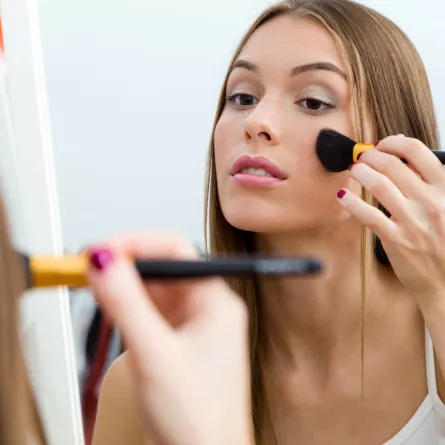 أخطاء في تطبيق المكياج