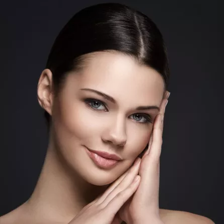 فوائد حمض اللينوليك للبشرة