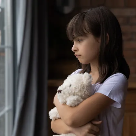 للأمهات: دليل علاج القلق عند الأطفال