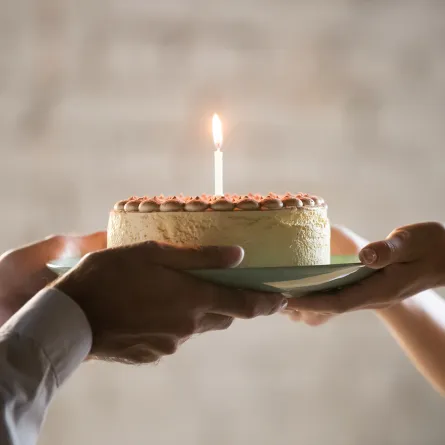 أفكار مبتكرة للاحتفال بيوم ميلاد الزوج