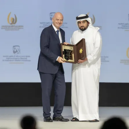 فوز إنفانتينو بجائزة محمد بن راشد للإبداع الرياضي يعكس شغف محمد بن راشد بالرياضة- الصورة من حساب MBR Awards على إكس