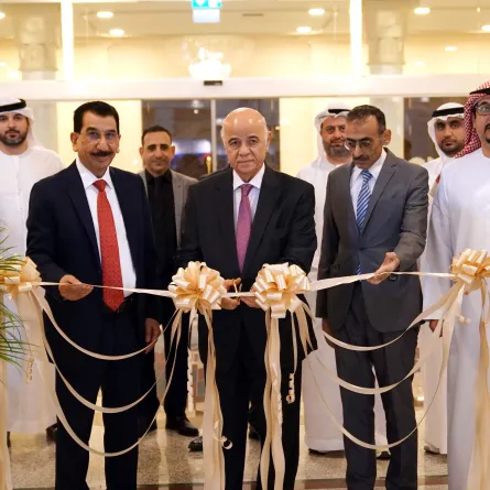 جامعة الشارقة تنظم المعرض الأول لتوظيف أصحاب الهمم - الصورة من وام