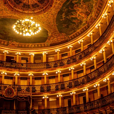 "زرقاء اليمامة" أول أوبرا سعودية والأكبر عربياً تنطلق أبريل 2024 - pexels by lucia barreiros silva