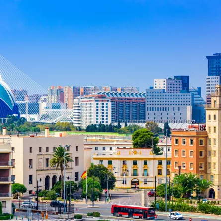 فالنسيا وجهة إسبانية جذابة