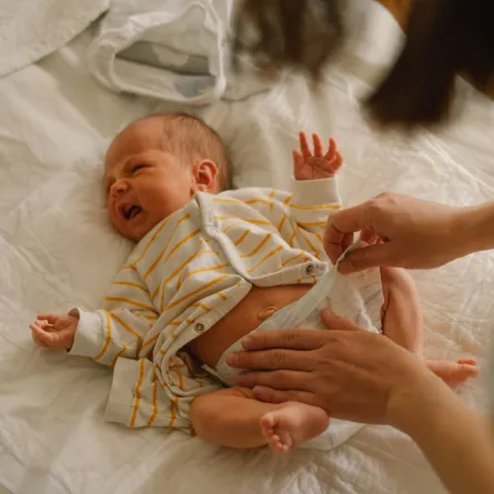 صورة سرة الرضيع