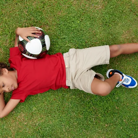 صورة طفل متعب من الرياضة