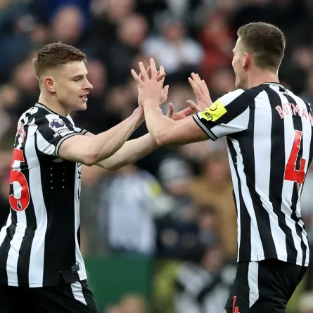 نيوكاسل يتعادل مع ضيفه لوتون تاون ضمن الجولة الـ 23 من الدوري الإنجليزي 