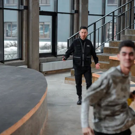 تفسير حلم شخص يطاردني في المنام 