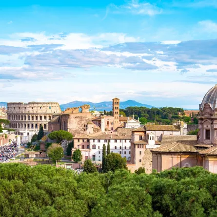 إطلالة على مدينة روما