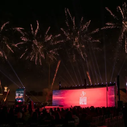أقيم حفل الافتتاح مساء يوم الجمعة 2 فبراير في مسرح المجاز بالشارقة - الصورة من الموقع الرسمي للبطولة