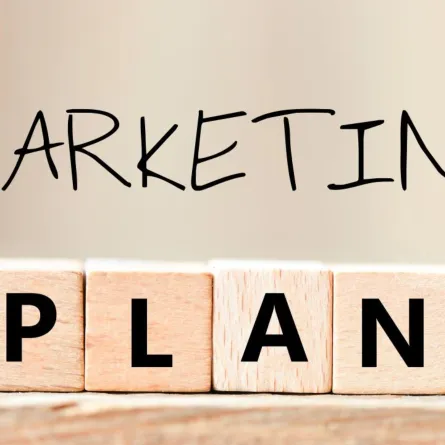 تعرفوا إلى بعض الخطوات الجوهرية لعمل الخطة التسويقية الناجحة- مصدر الصورة : Adobestock