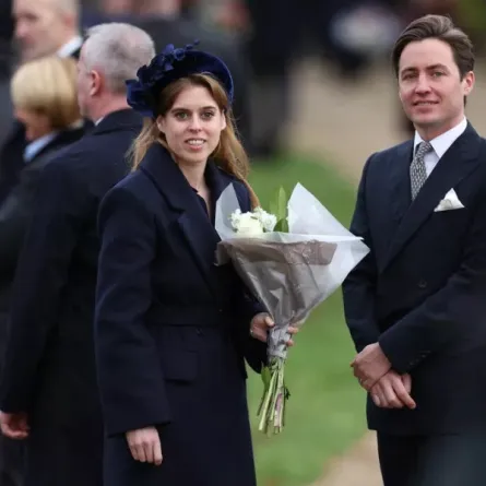 الأميرة بياتريس وزوجها Princess Beatrice of York and Edoardo Mapelli Mozzi (مصدر الصورة: Adrian DENNIS / AFP)