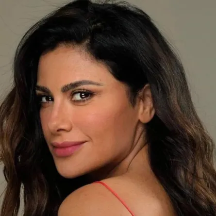 صبا مبارك- الصورة من صفحتها على فيسبوك