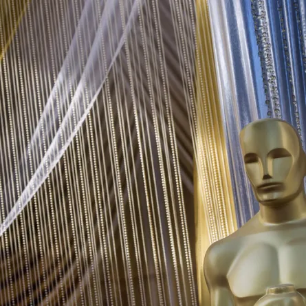 جائزة الأوسكار  An Oscars statue (مصدر الصورة: / AFP / Mark RALSTON)