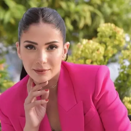 منى زكي - الصورة من حسابها على إنستغرام