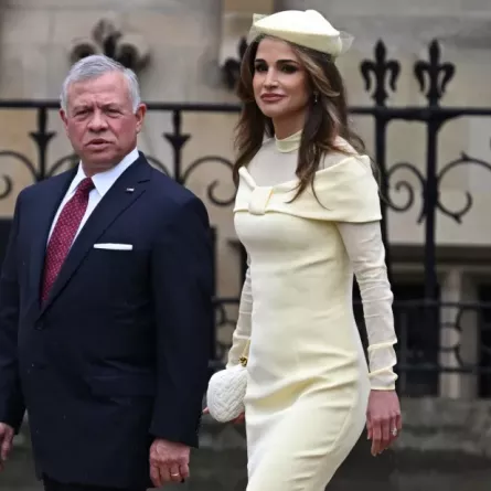 الملكة رانيا والملك عبدالله الثاني (King Abdullah II Ibn Al Hussein and Queen Rania).. مصدر الصورة: Paul ELLIS / AFP