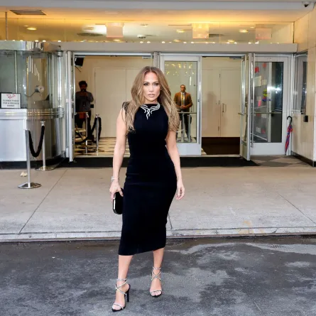 جينيفر لوبيز في مدينة نيويورك (Jennifer Lopez in New York City). مصدر الصورة: Theo Wargo/Getty Images for Netflix/AFP