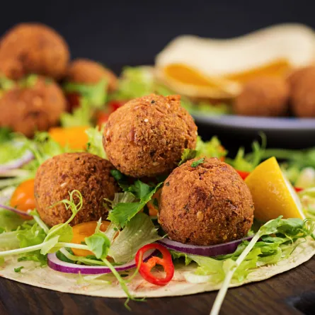 تحتوي الفلافل على البروتينات والكربوهيدرات والدهون