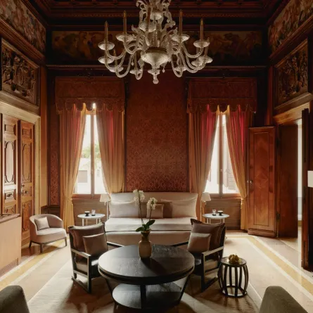 جولة داخل أمان فينيسيا 