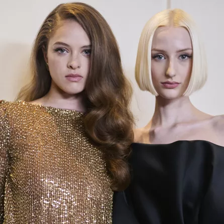 تسريحات شعر بسيطة للمناسبات بموديلات عصرية.. زيّني بها شعرك