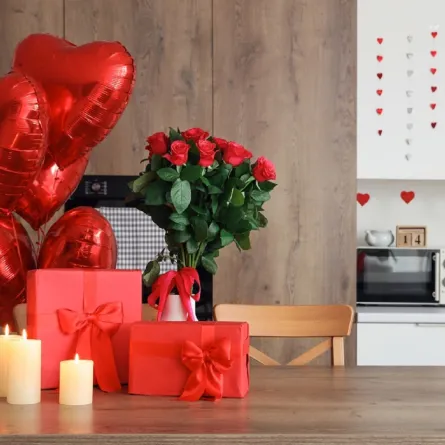 الاحتفال بيوم الحب في المنزل