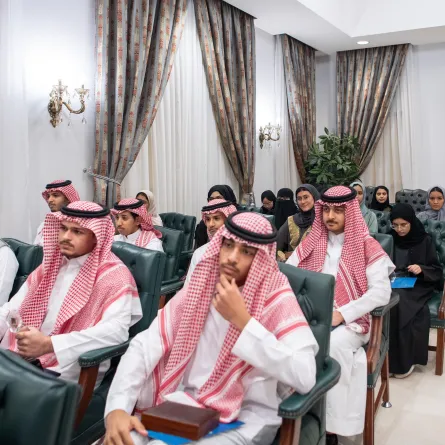 تكريم الطلاب من تعليم المنطقة