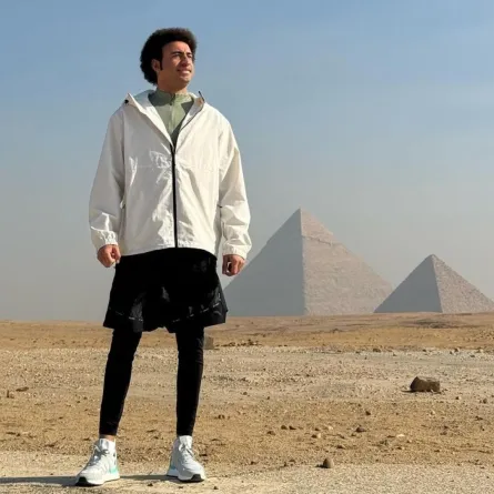 علي ربيع من كواليس فيلم "عالماشي" - الصورة من حسابه الخاص على "إنستغرام"