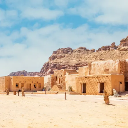 زيارة إلى العلا واحدة من أقدم المدن في المملكة العربية السعودية