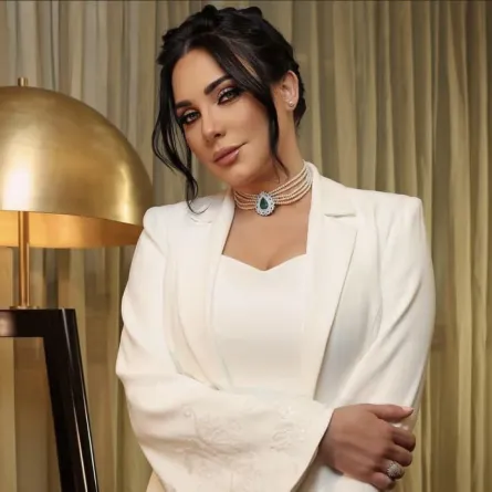 سلاف فواخرجي- الصورة من حسابها على إنستغرام